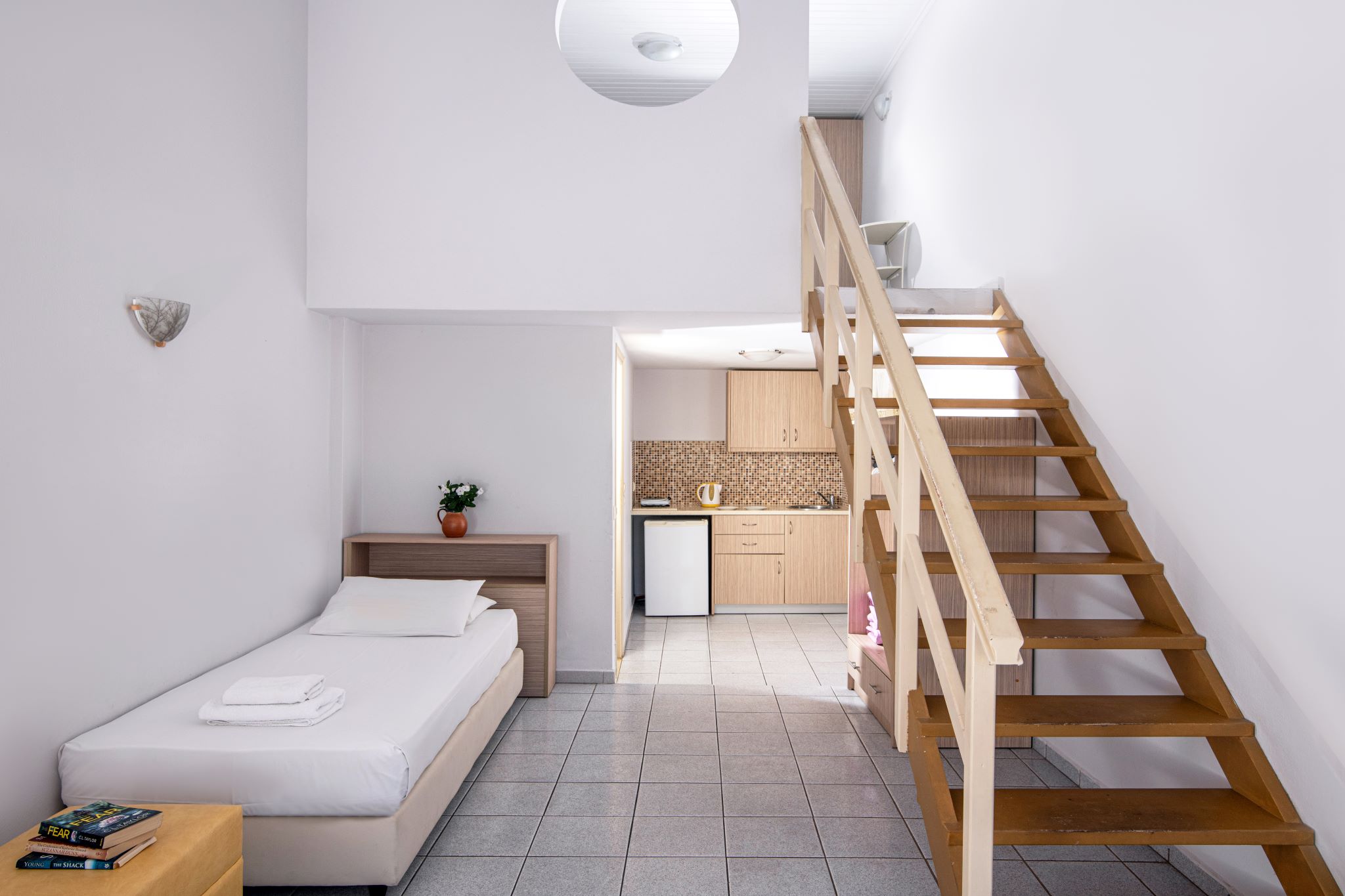 Stefania Apartment 16/50