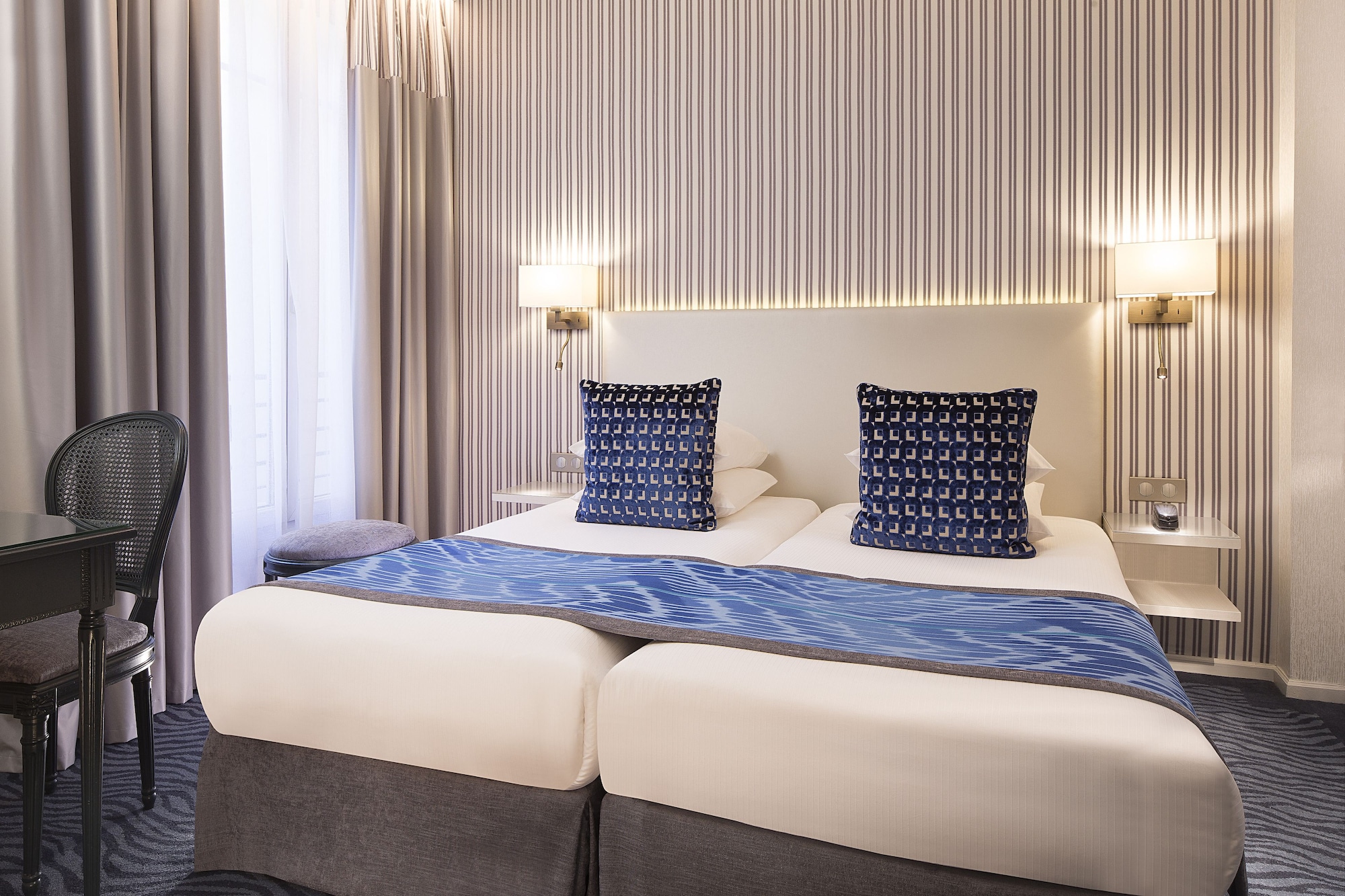 CLASSIC, DOUBLE BED