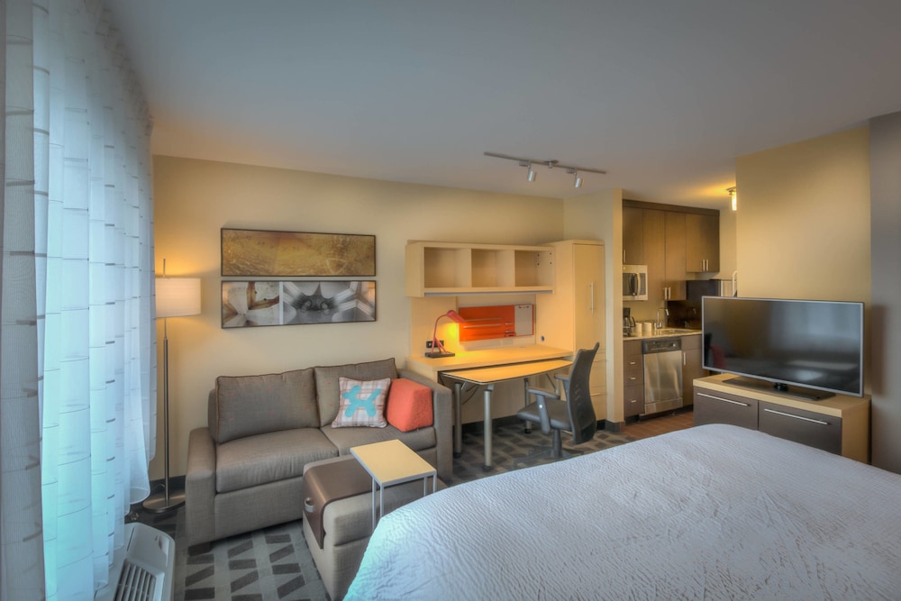 TownePlace Suites Goldsboro 16/51