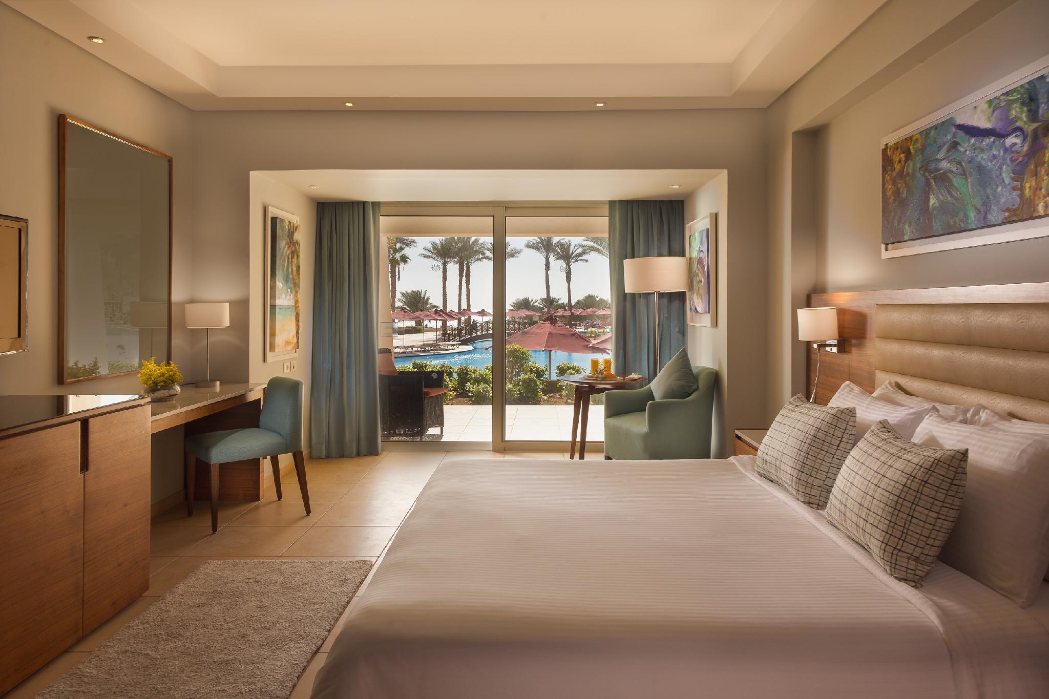 Panoramic, Twin Beds, King Bed, Pool and Sea View
