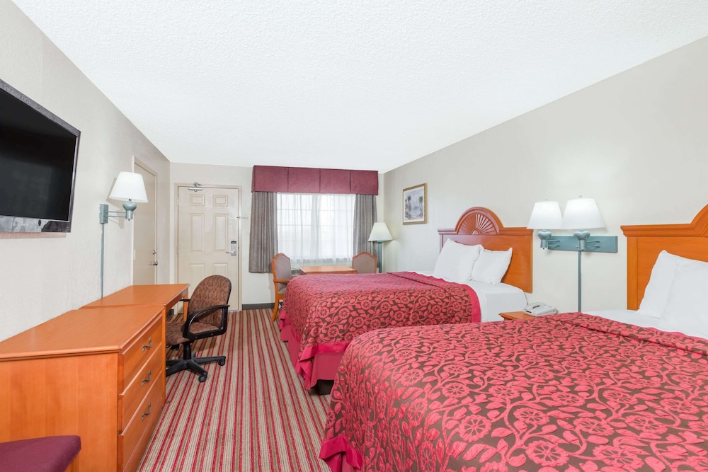 Days Inn by Wyndham Portland/Corpus Christi 8/21