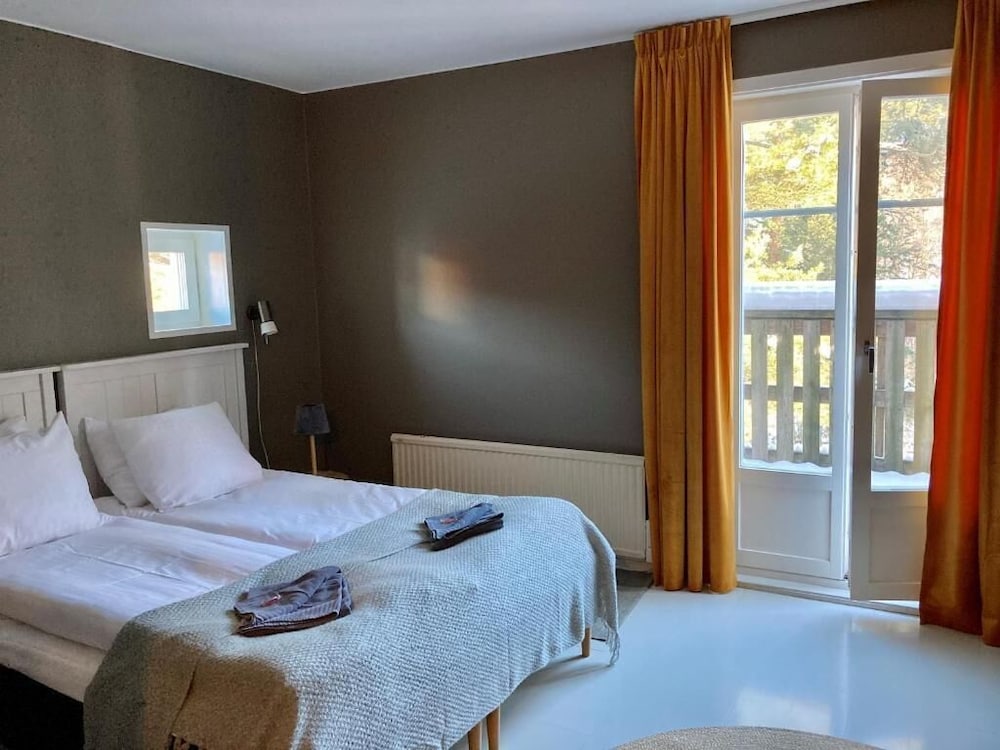 Skeviks Gård 14/50
