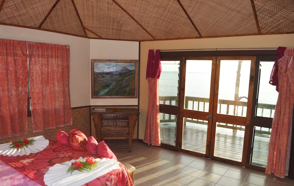Le Vasa Resort 24/50