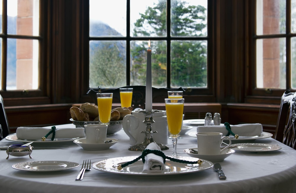 GLENCOE HOUSE 33/50