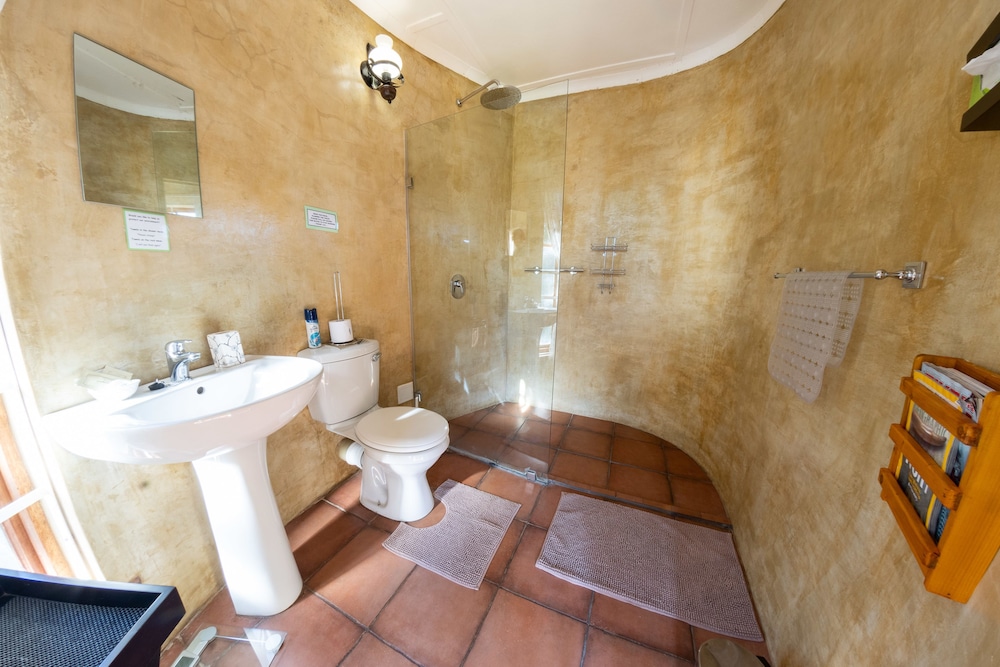 Maclear Manor 30/31