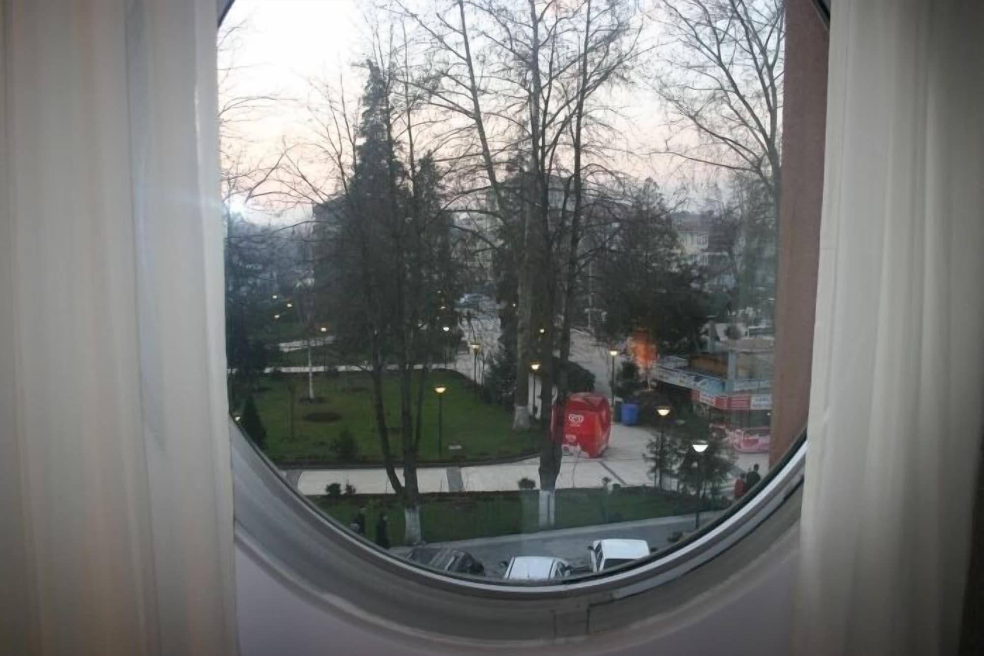 Hotel Almina Park 25/39