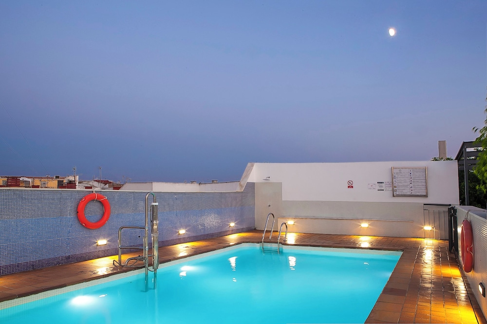 San Gil Hotel 51/56