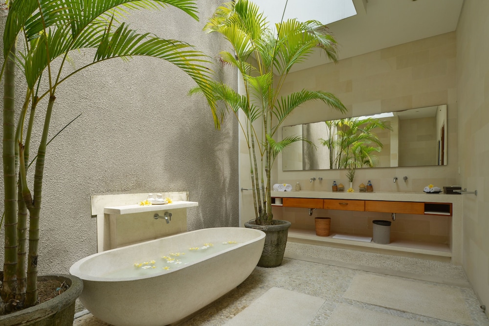 Chocolat Villas Seminyak 36/37