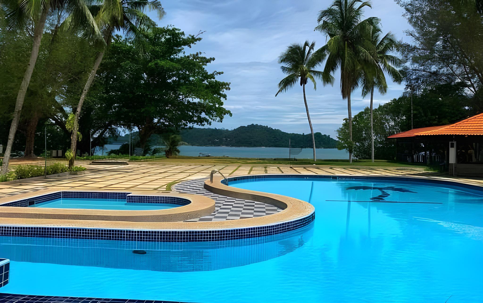 Puteri Bayu Beach Resort 16/42