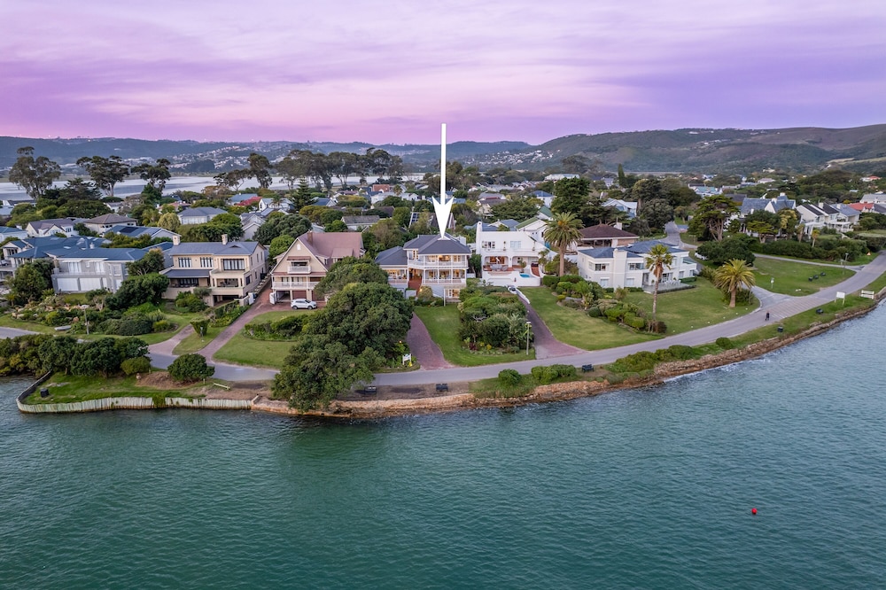 The Knysna Belle 38/50