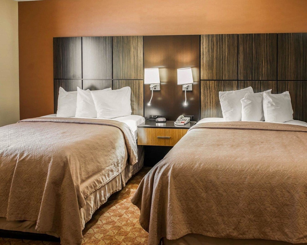 Quality Inn Franklin I-65 21/40
