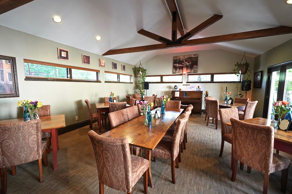 Frisco Inn on Galena Street 39/50