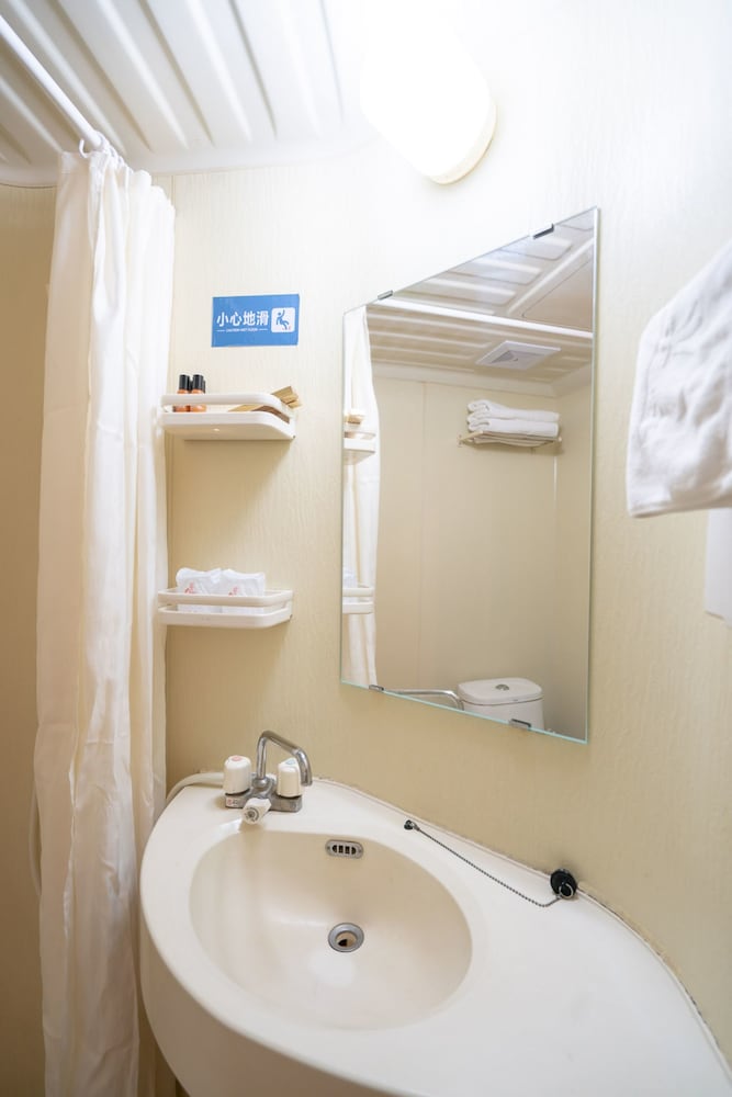 Lavande Hotels Guangzhou Railway Station 26/27