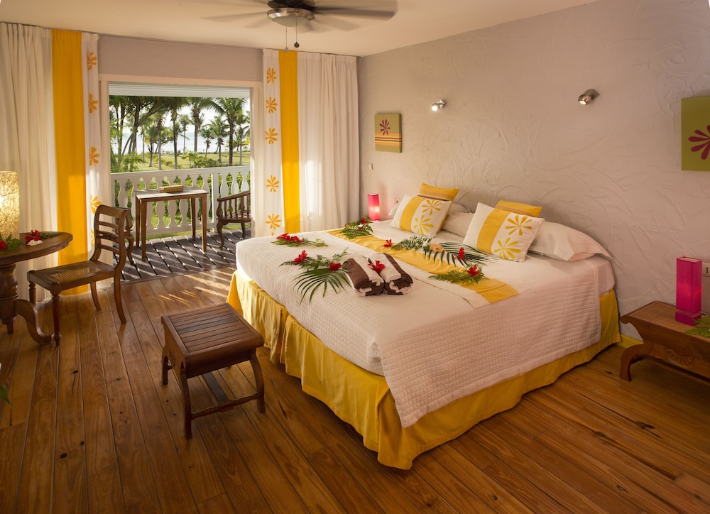 Raiatea Lodge Hotel 9/43