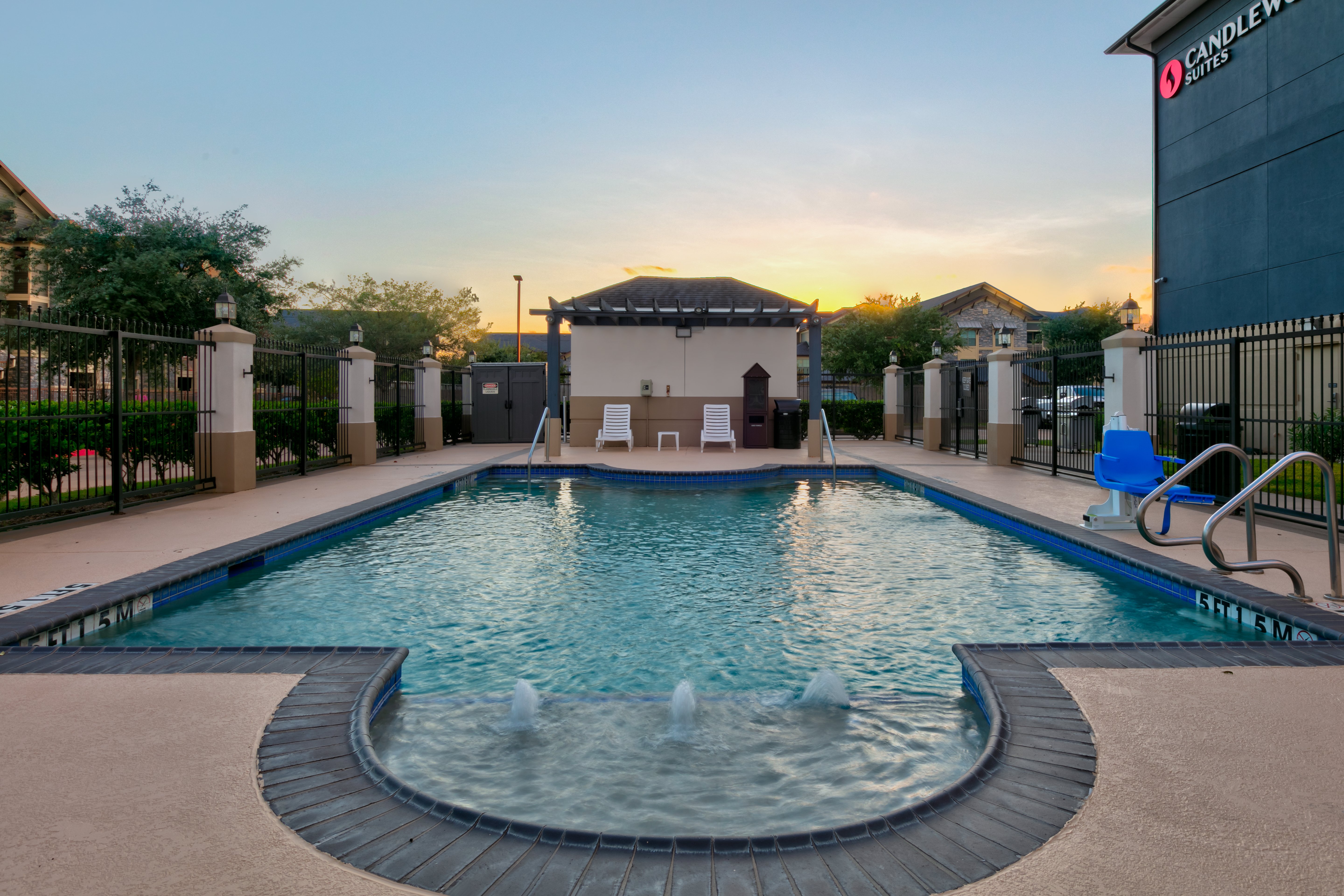 Candlewood Suites Lake Jackson Clute 59/60