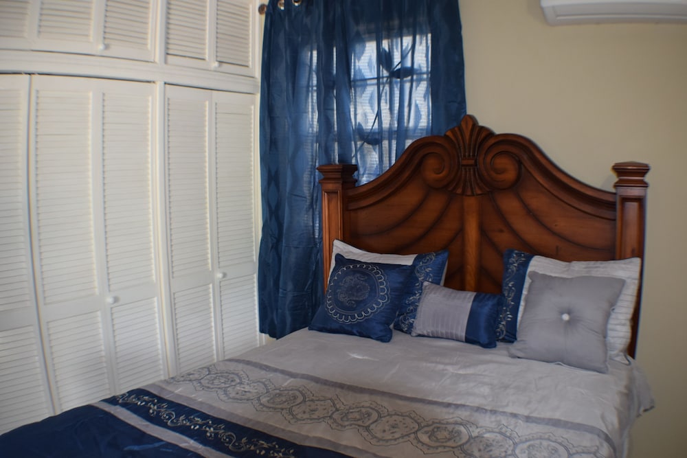 Lilford Mews Suites 9/21