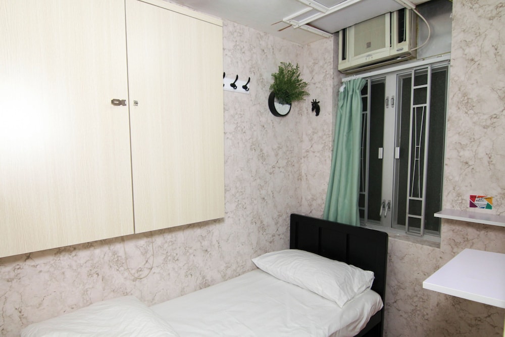 Tempo Inn-Cozy@National Court 33/63