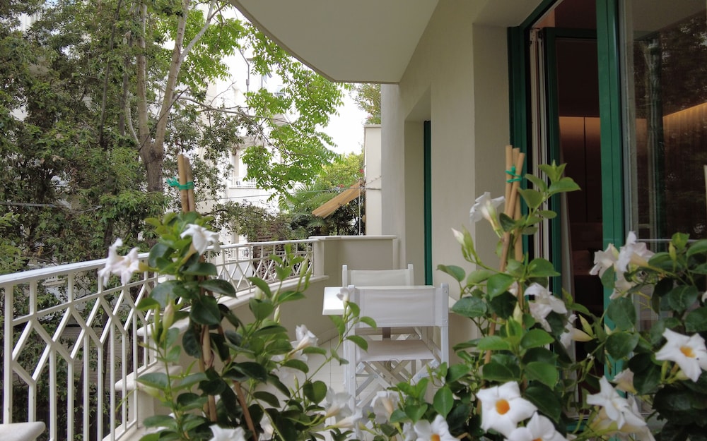 Lungomare Hotel 2/50