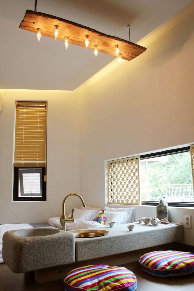 Becky Guesthouse 27/47