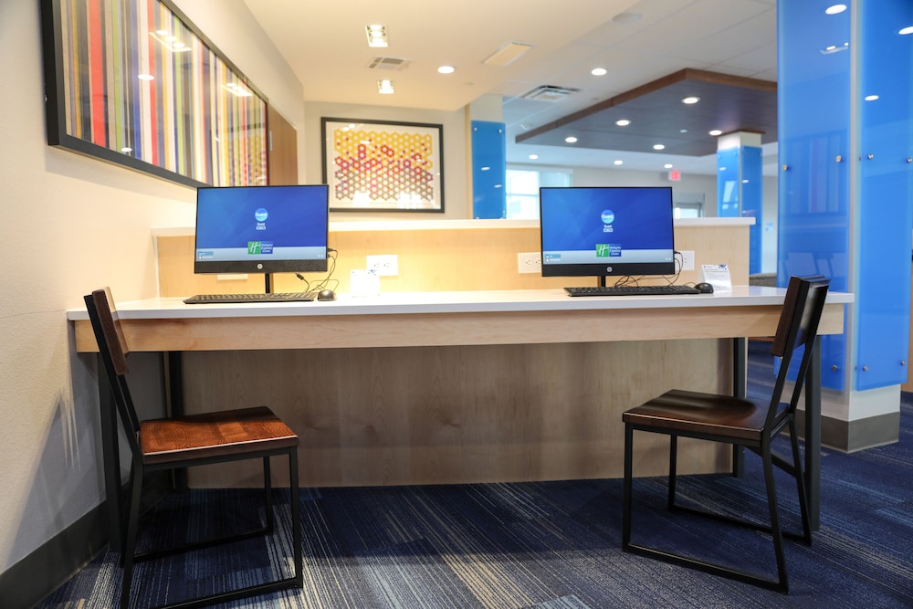 Holiday Inn Express And Suites Wylie West 13/72