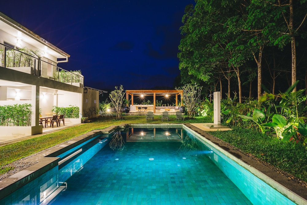 Isara Khao Lak 46/50
