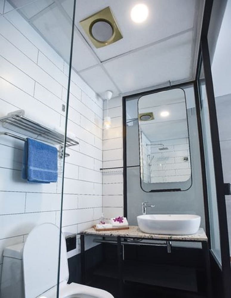 Ceria Hotel Bukit Bintang 66/68