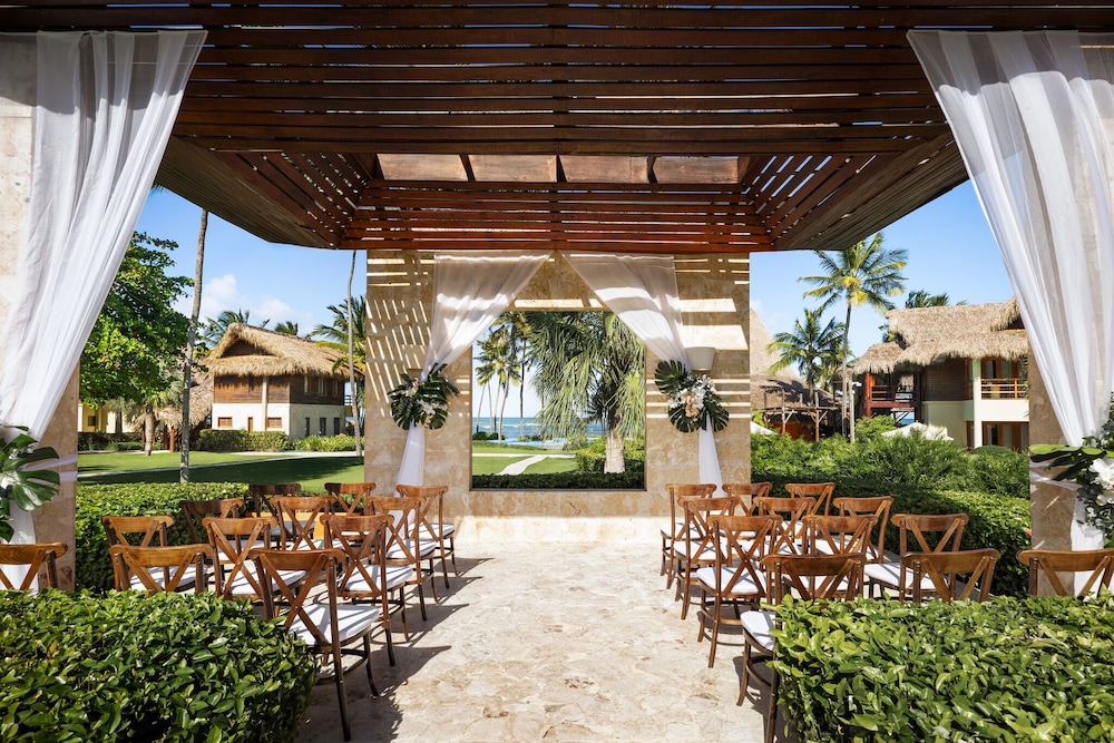 Zoetry Agua Punta Cana Hotel 4/50