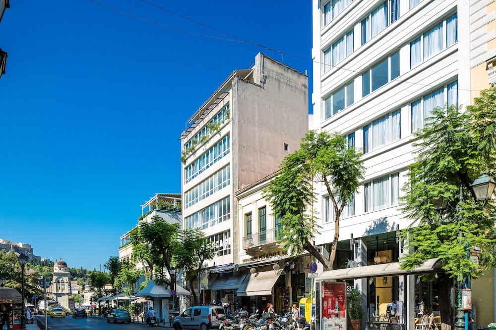 St Bjur Suites 44/50