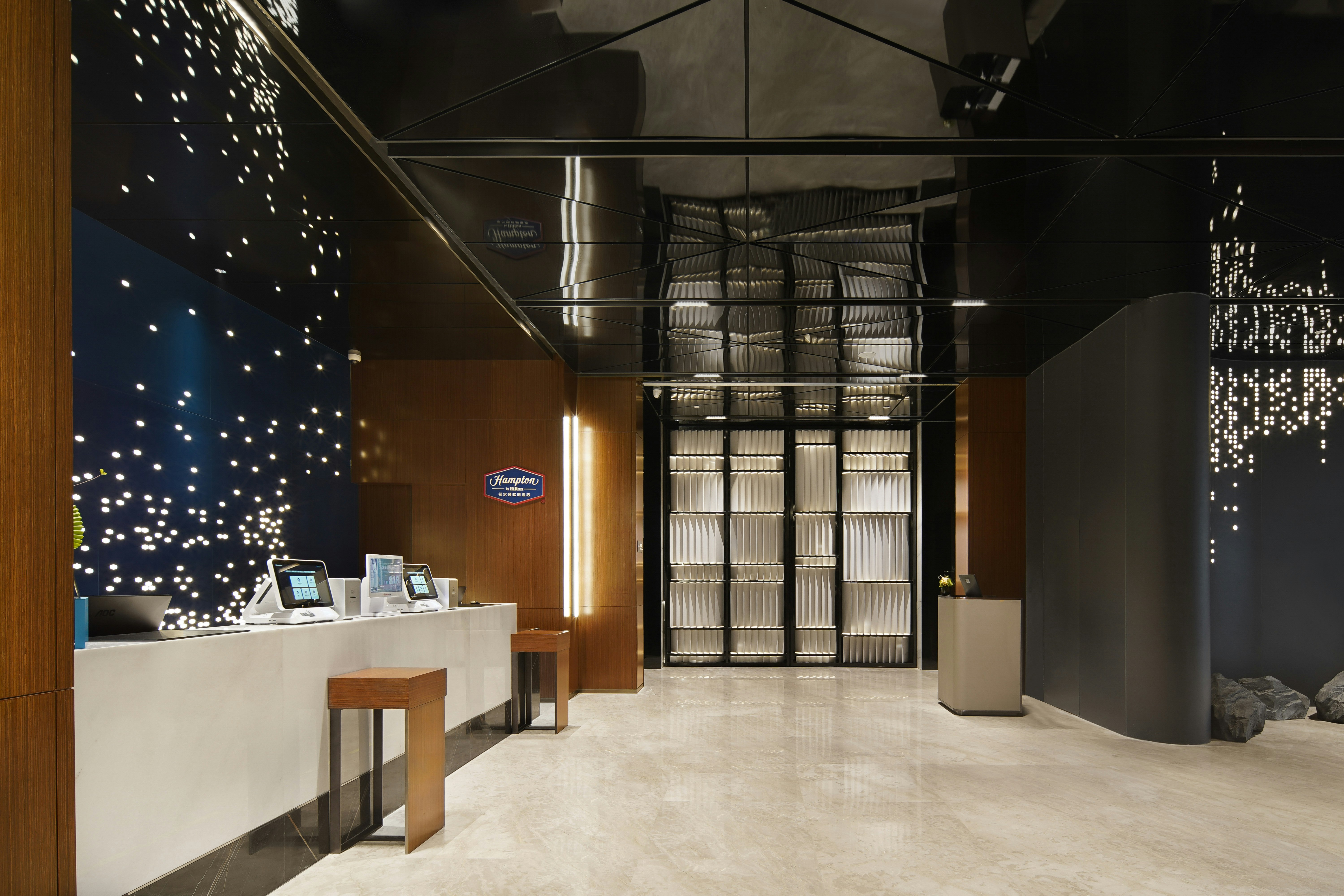 HAMPTON BY HILTON BEIJING SOUTH RAILWAY STATION 5/35