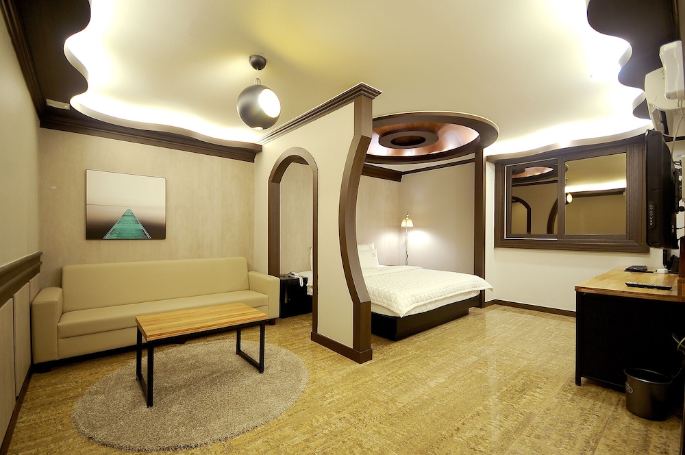 Hotel King 33/36