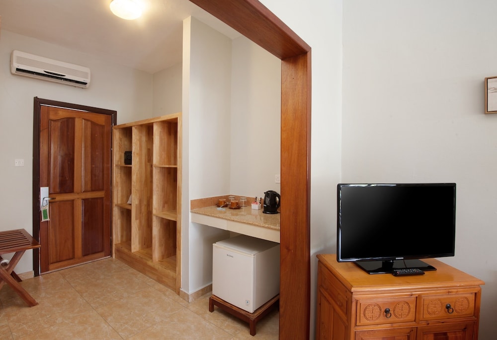 Le Palmiste Resort and Spa 72/76