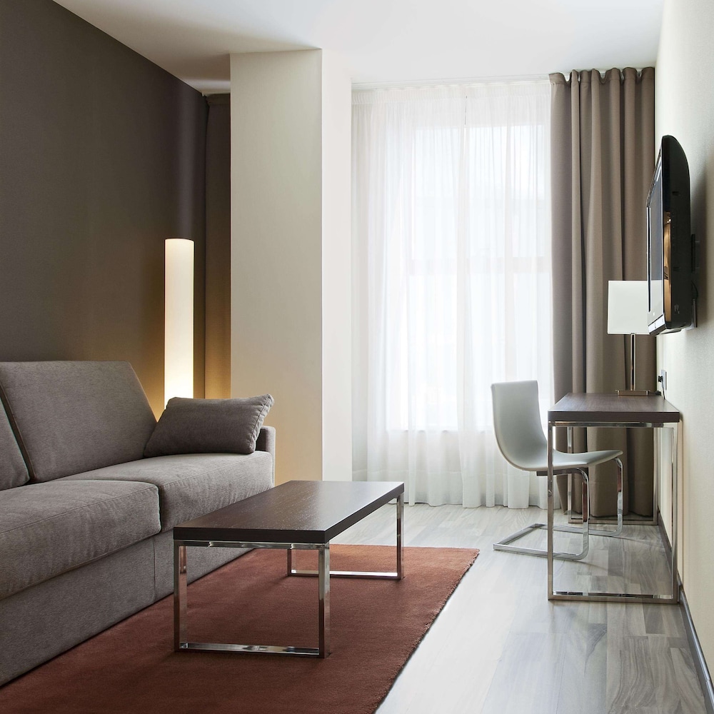 NH Barcelona Diagonal Poblenou 31/48