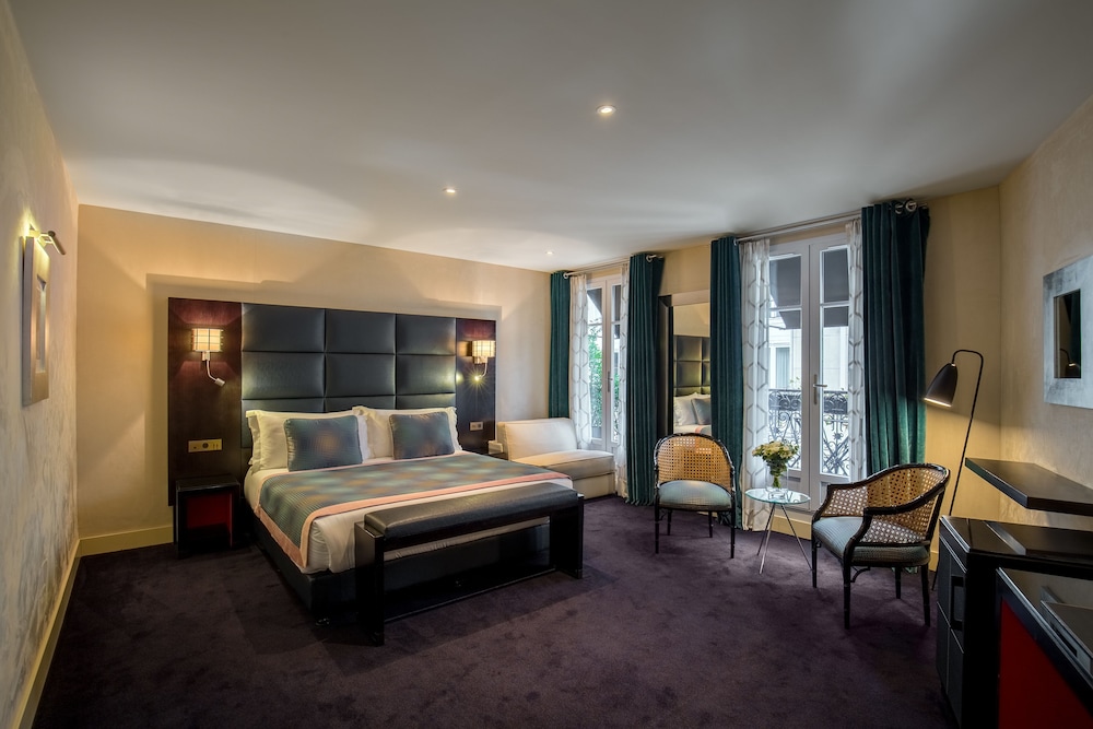 EXECUTIVE, DOUBLE BED