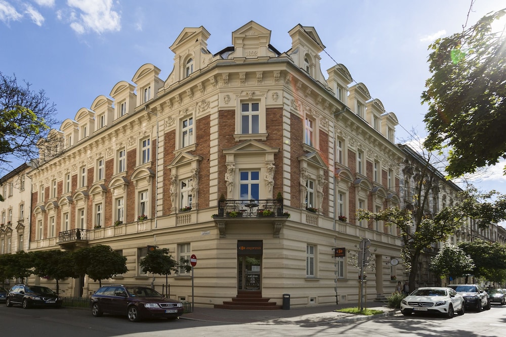 Antique Apartments Old Town 71/79