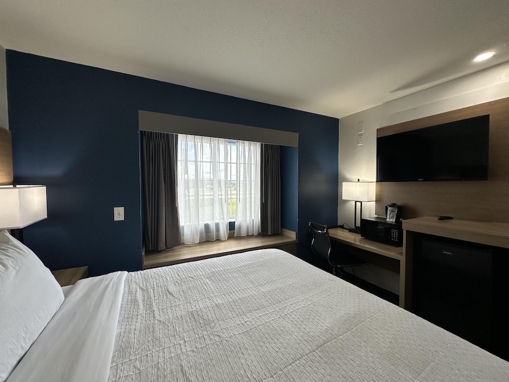 Standard, King Bed