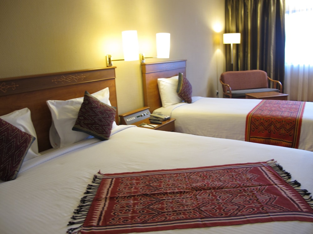 HOTEL GRAND CONTINENTAL KUCHING 45/89