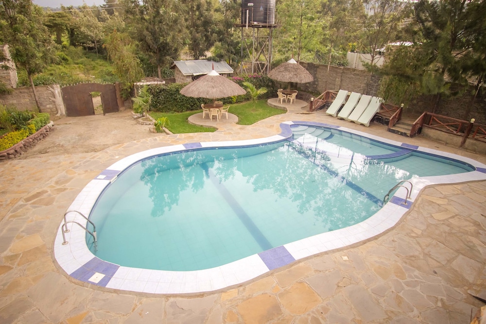 Dove Nest Lodge 30/50