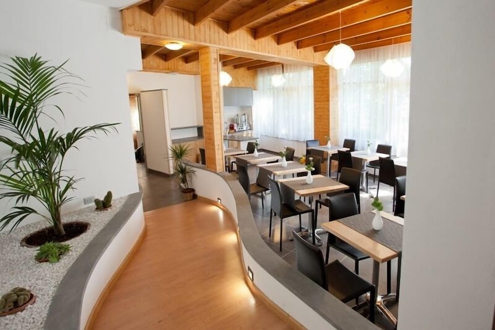 Piccolo Hotel Aurora 49/60