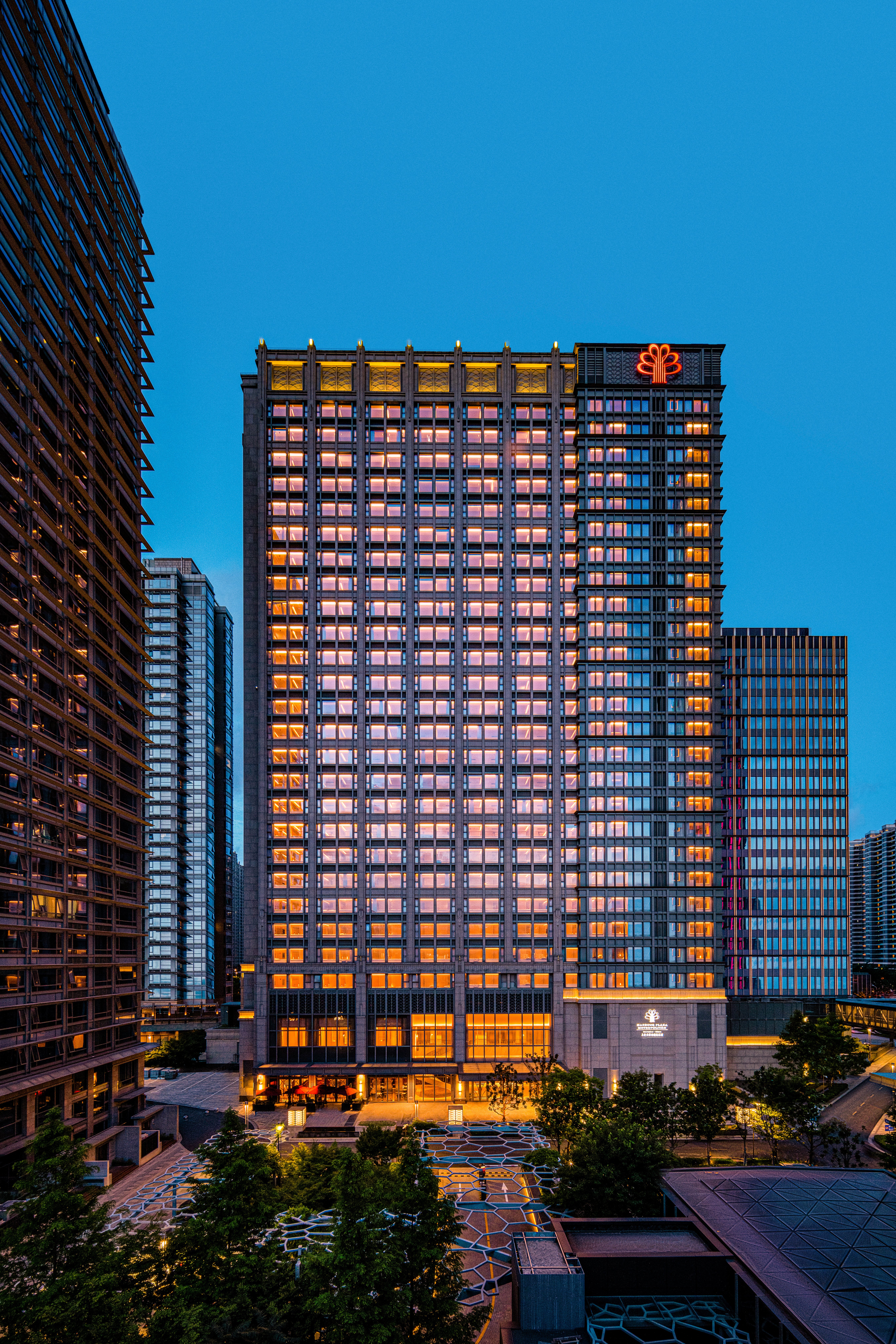 Harbour Plaza Metropolitan Shanghai 6/27
