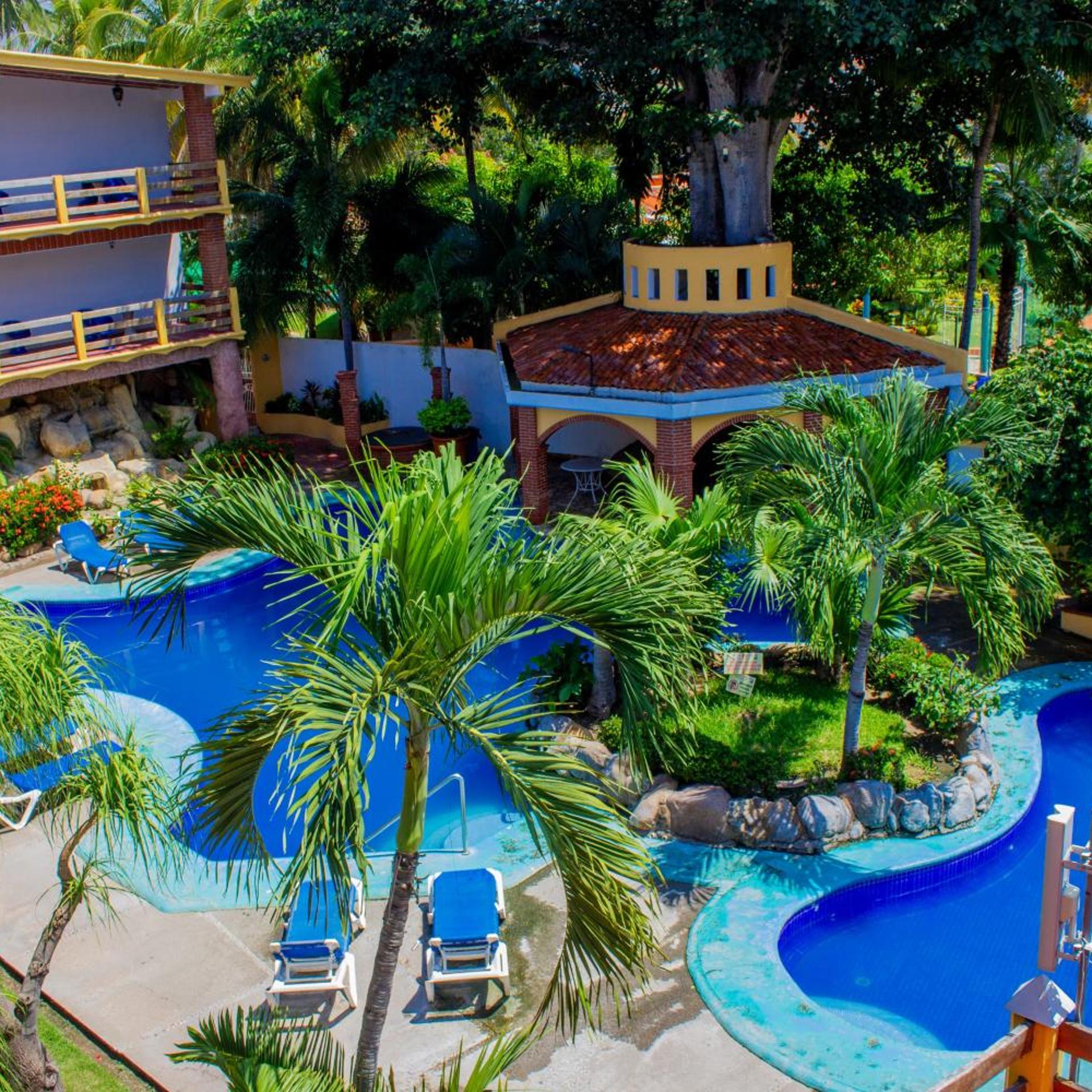 Hotel y Bungalows As de Oros 54/63