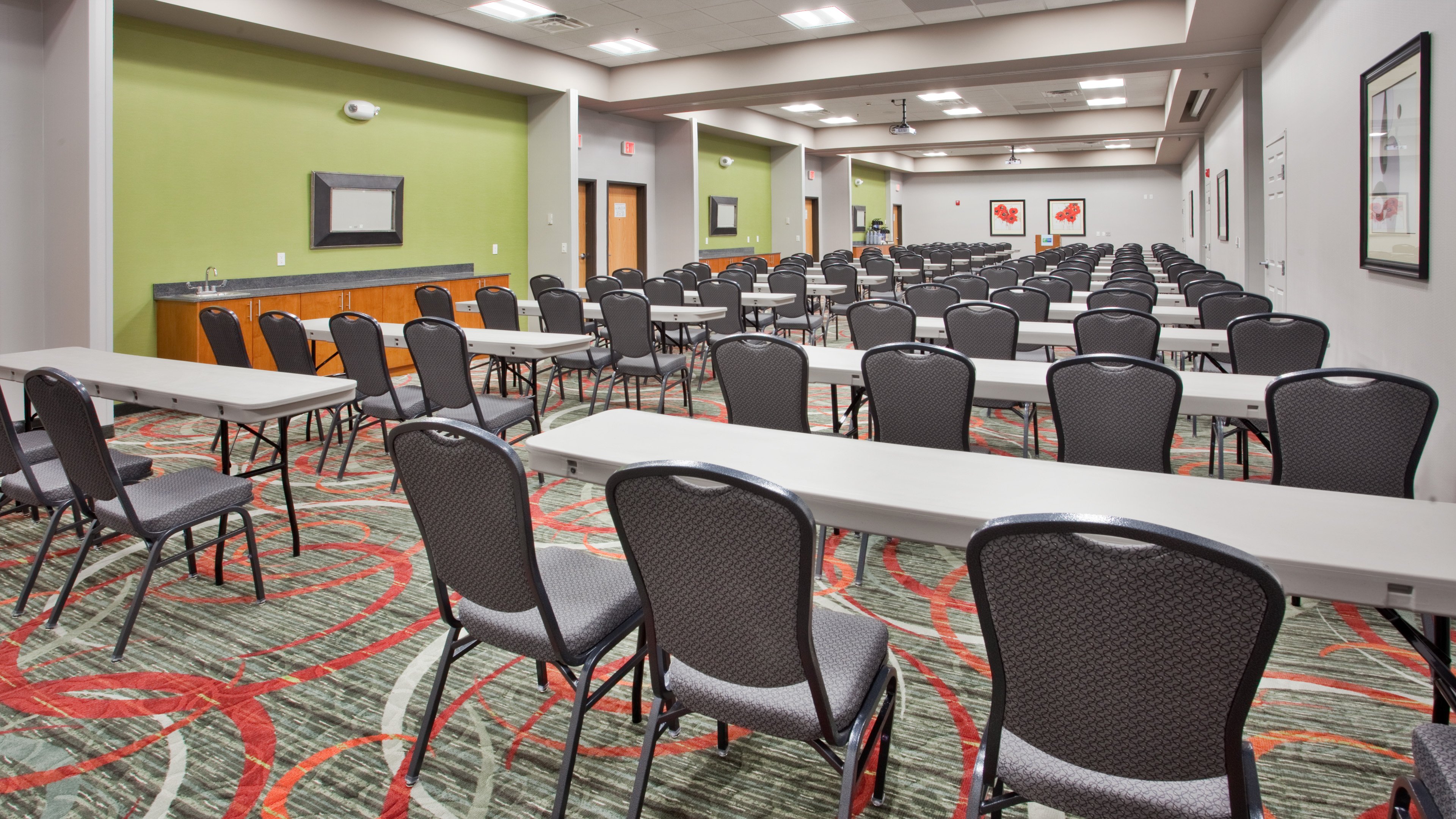Holiday Inn Express Fremont 31/42