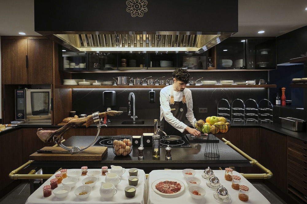 Eunice Hotel Gastronomico 13/17