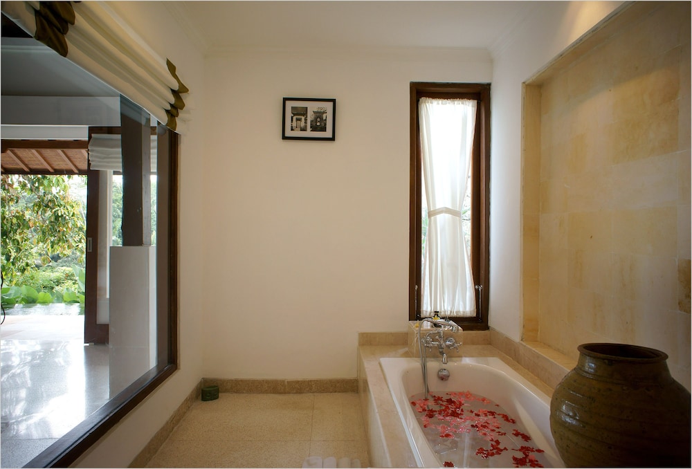 Alam Ubud Culture Environment Villa And Residences 54/72