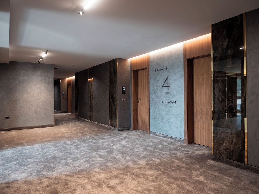 Marinaj Hotel 33/53