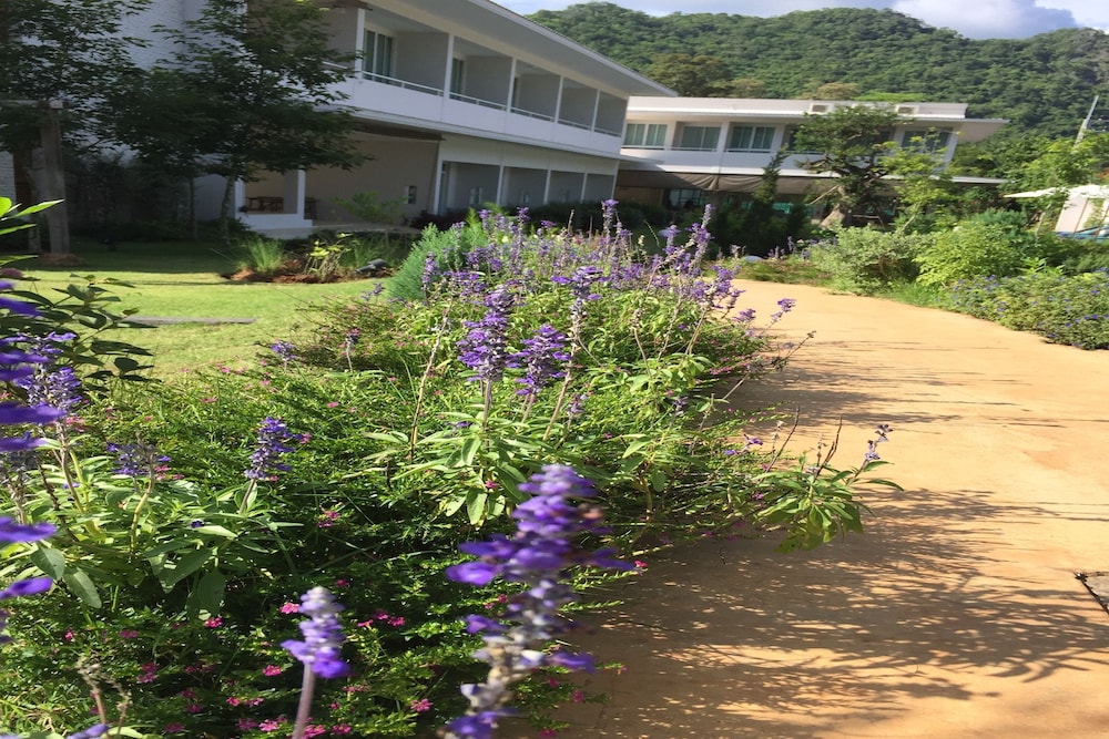 Prairie Hills Resort 33/58