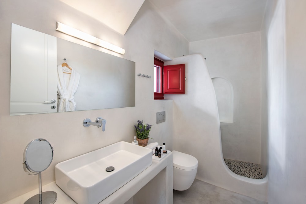 Aplada Suites 67/71