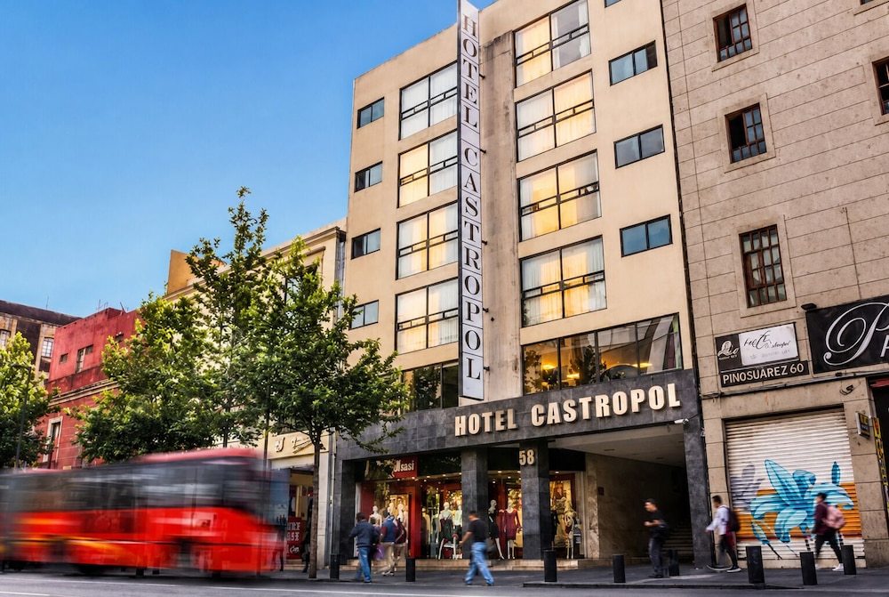 Castropol Hotel 4/43