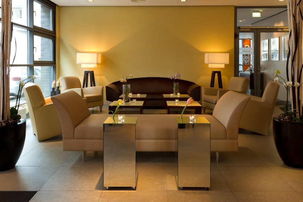 Hotel Santo 35/48