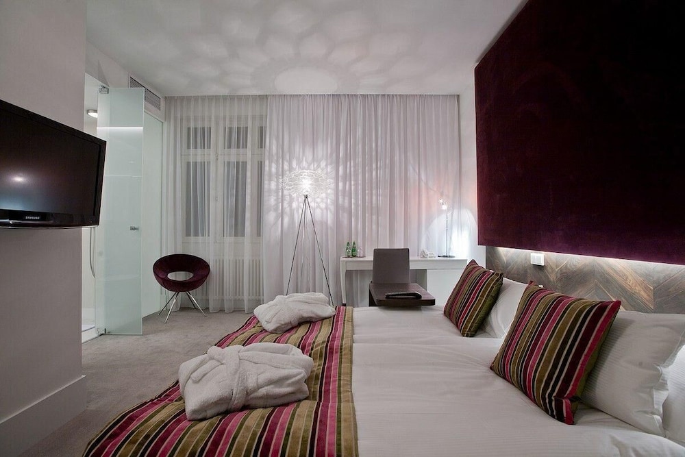 Platinum Residence Boutique 23/43