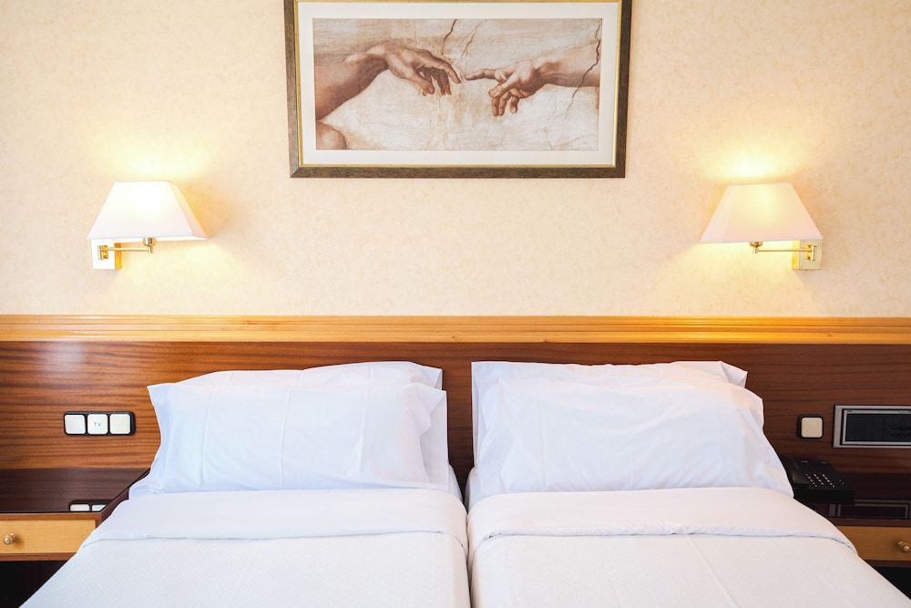 Hotel Placa 28/45